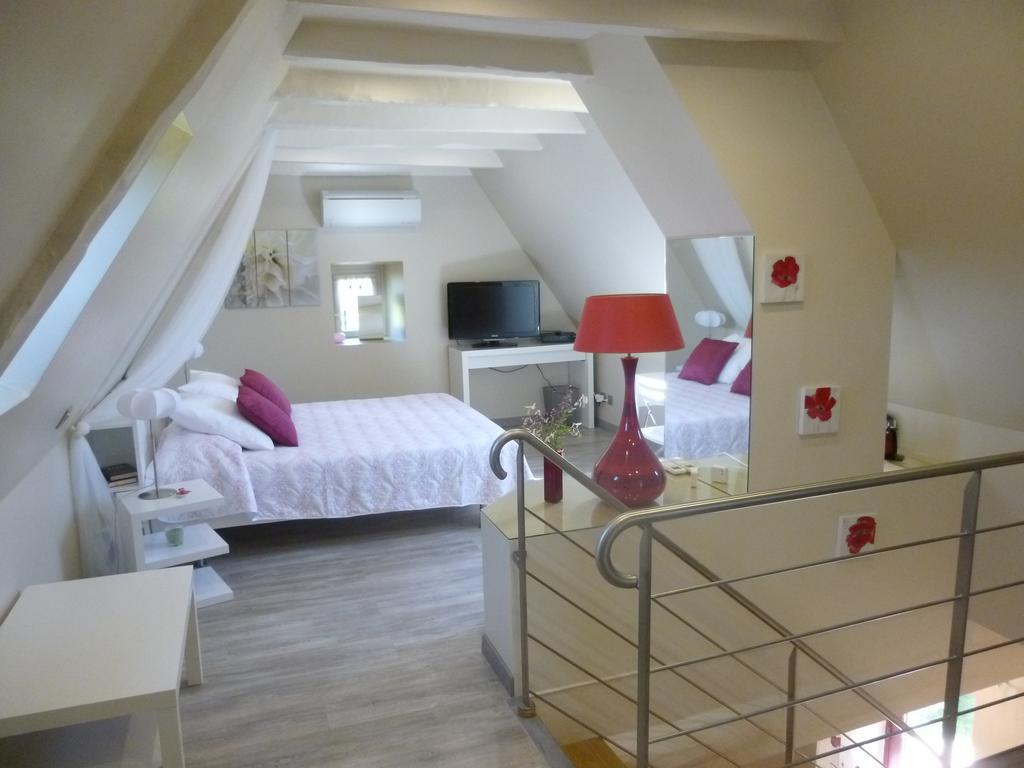 Au Mas De Gamet Bed & Breakfast Theminettes Exterior photo